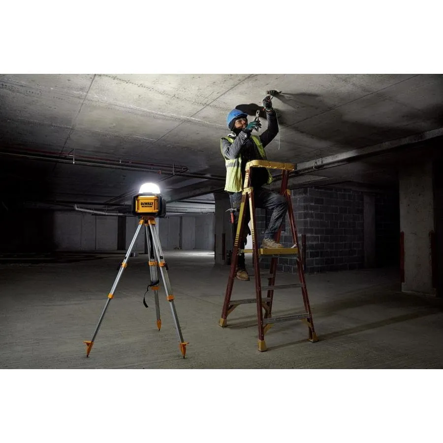 DEWALT 5000-Lumen LED Rechargeable Portable Work Light, photo 6 of 19