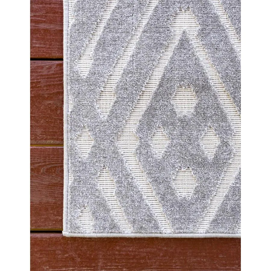 Unique Loom Ella Sabrina Soto Outdoor 2 x 6 Gray Indoor/Outdoor Geometric French Country Runner, photo 8 of 10