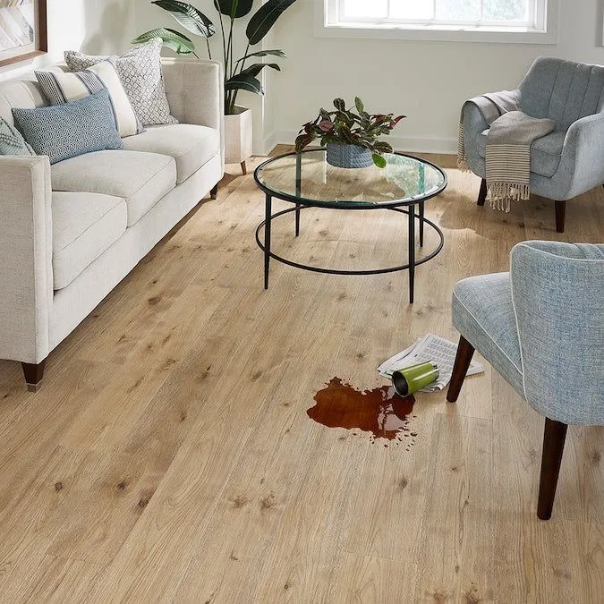 Pergo Pro +WetProtect Jewell Hickory Waterproof Wood Plank Laminate Flooring, photo 6 of 11