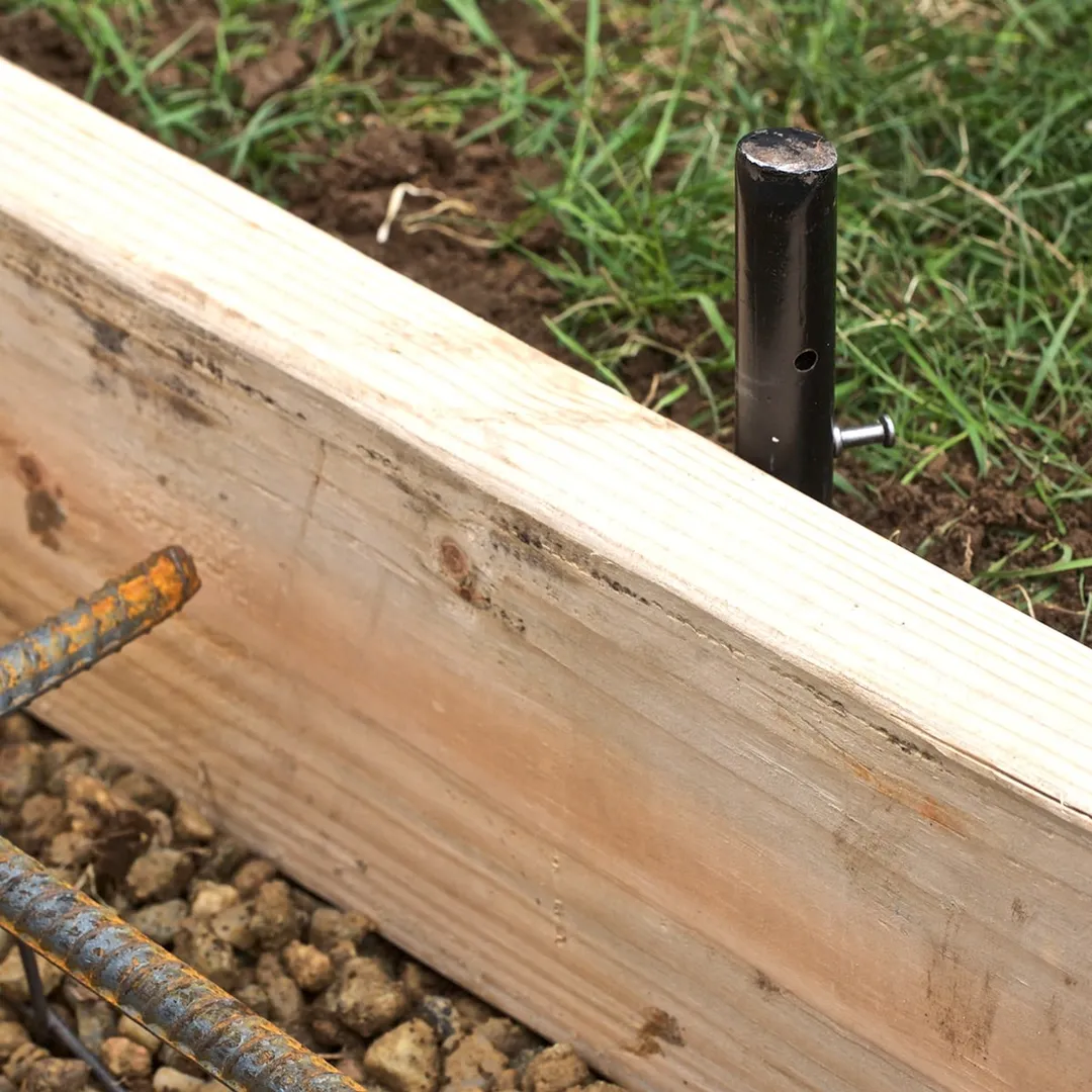 ProWorx 0.75 in. x 36 in. Round Steel Rebar Stakes with Pre-Drilled Holes, 10-Pack, photo 5 of 6
