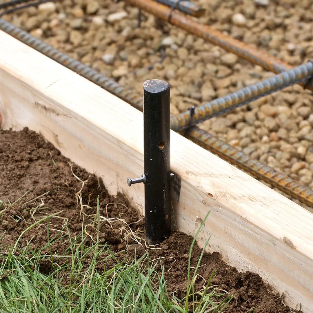 ProWorx 0.75 in. x 36 in. Round Steel Rebar Stakes with Pre-Drilled Holes, 10-Pack, photo 3 of 6