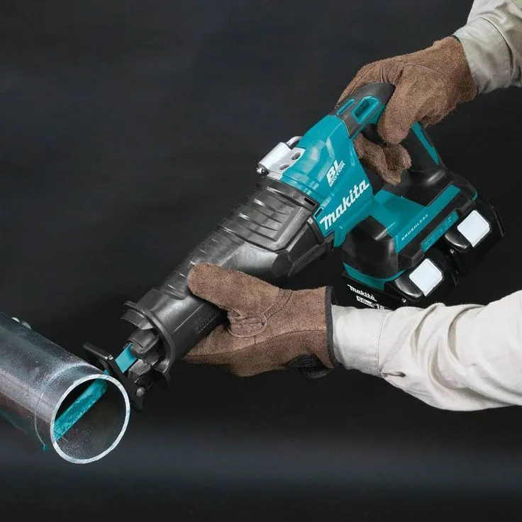 Makita 18-Volt X2 LXT Lithium-Ion (36-Volt) Brushless Cordless Reciprocating Saw Kit (5.0Ah) with 2 Batteries 5.0Ah and Charger, photo 5 of 11