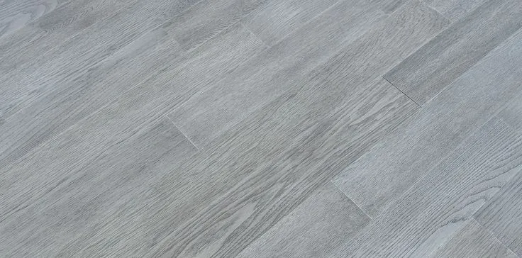 Style Selections 5-in Silverthorn Hickory Wirebrushed Engineered Hardwood Flooring (36.09-sq ft), photo 5 of 5