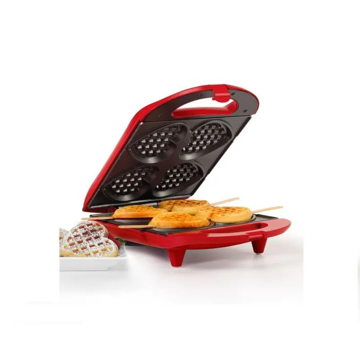 Heart-Shaped 4-Waffle Red American Waffle Maker with Recipe Booklet, photo 5 of 6