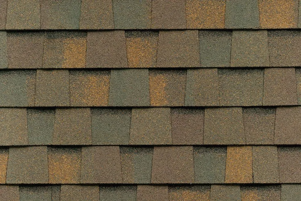 CertainTeed Landmark PRO Solaris Architectural Asphalt Shingles, 3 or 4 Bundles per Square, photo 3 of 6