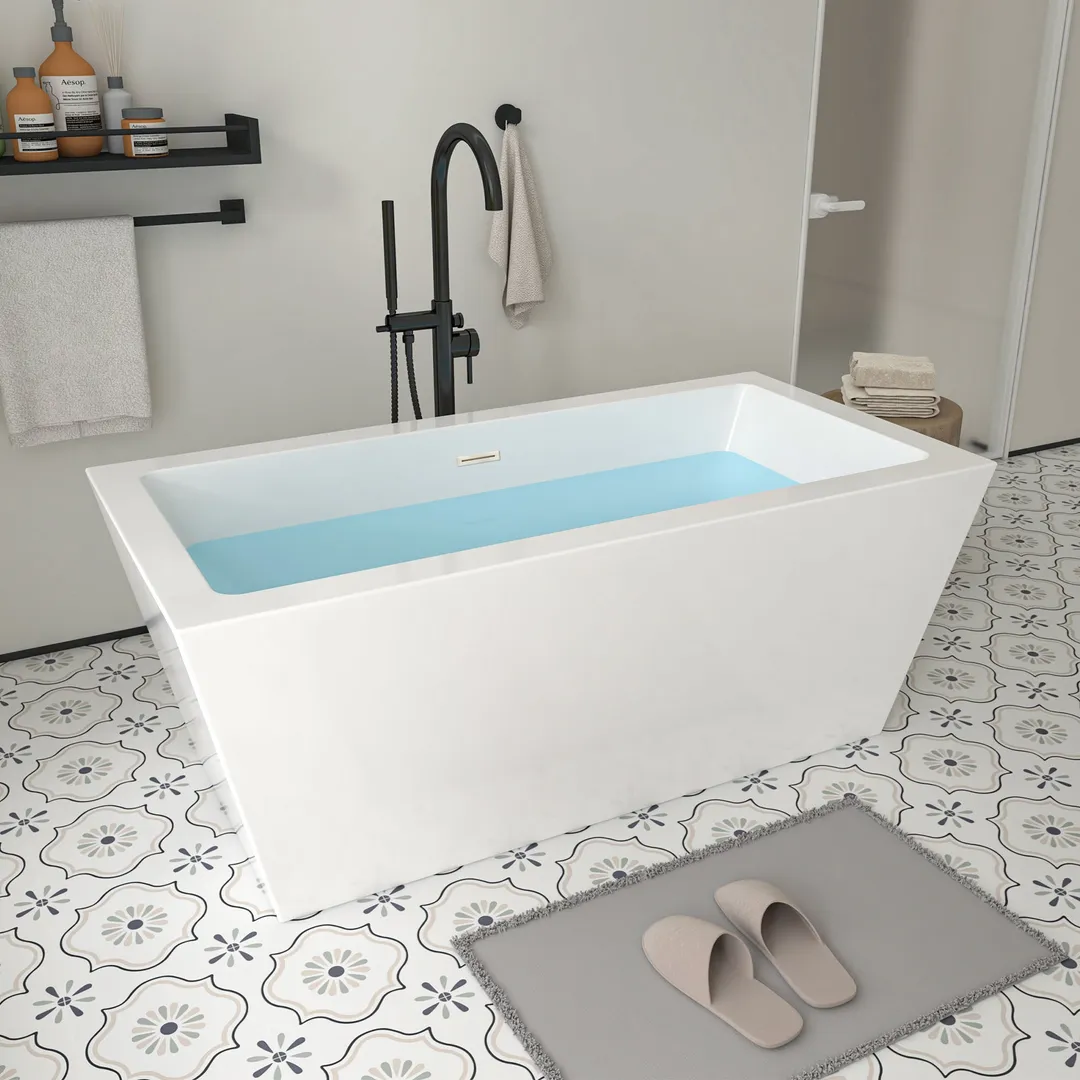 Vanity Art Tarbes 59 in. Acrylic Flatbottom Freestanding Bathtub in White/Oil Rubbed Bronze, photo 4 of 8
