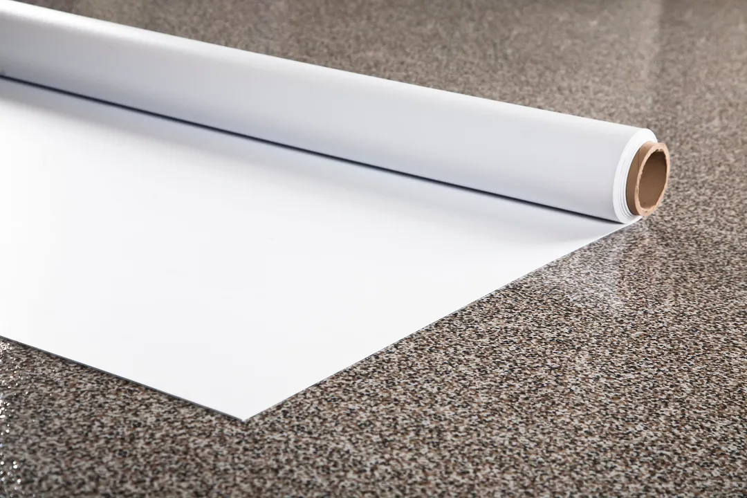 G-Floor GrowFloor Absolute White Ceramic High Gloss 7.5 ft x 15 ft Commercial Vinyl Sheet, photo 2 of 5