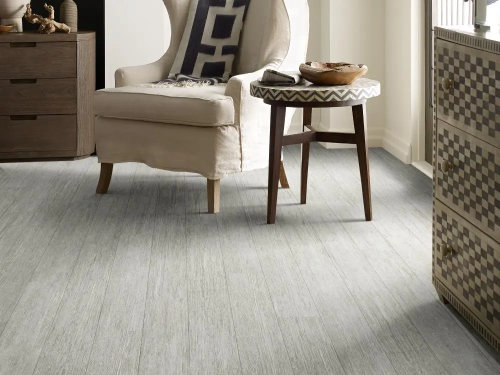 Shaw Westwork 30 30-mil 6.3-in W x 48.7-in L Waterproof Glue down Vinyl Plank, photo 6 of 13