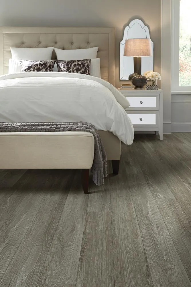 Shaw Westwork 30 30-mil 6.3-in W x 48.7-in L Waterproof Glue down Vinyl Plank, photo 12 of 13