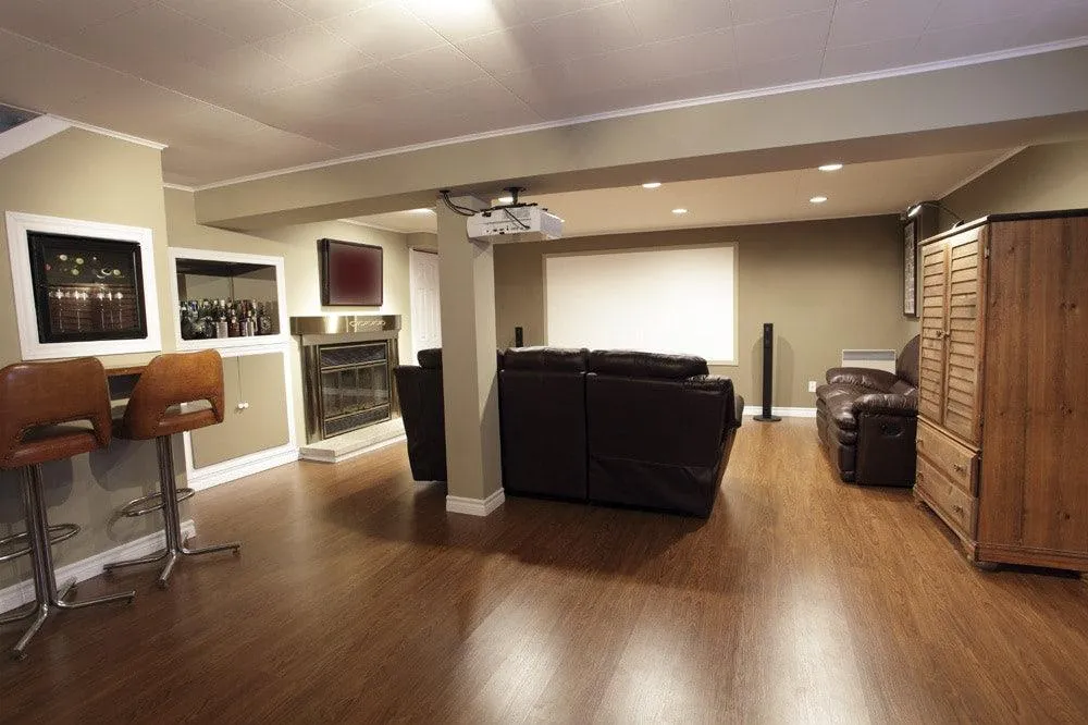 BuildDirect Savannah Cherry 12mm 48" X 5" Laminate Flooring (16.6sq. ft. per box), photo 9 of 10