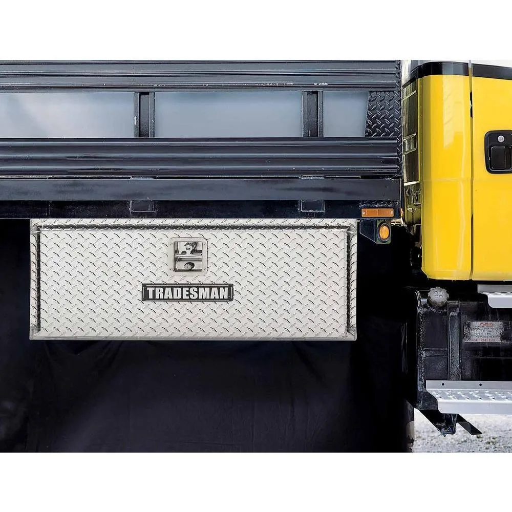 Lund 36 in Matte Black Aluminum Aluminum  Underbody Truck Tool Box with mounting hardware and keys included, photo 3 of 3