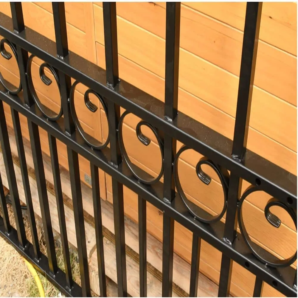 ALEKO 32 ft. x 5 ft. London Style Security Fence Panels Steel Fence Kit 4-Panel Gate Fence, photo 8 of 9