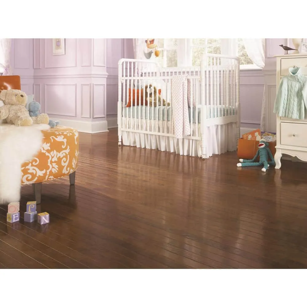 Blue Ridge Hardwood Flooring Bourbon Oak 3/4 in. T x 2-1/4 in. W Smooth Solid Hardwood Flooring (24 sq.ft./case), photo 2 of 9