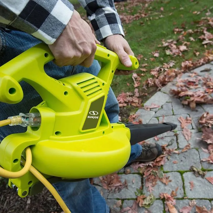 Sun Joe 240 MPH 300 CFM 13 Amp Electric Handheld 3-in-1 Leaf Blower/Vacuum/Mulcher, photo 2 of 9