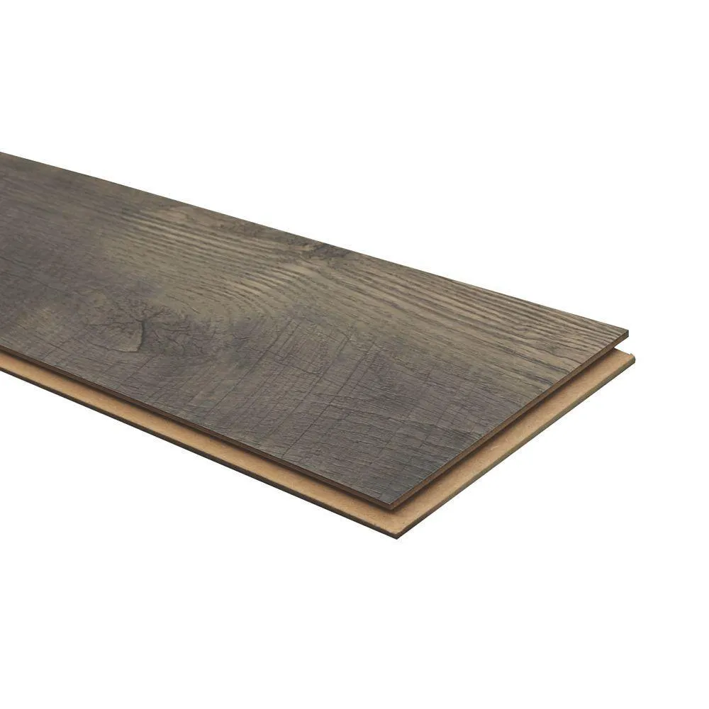 Pergo Outlast+ Waterproof Bronze Belmont Oak 10 mm T x 6.14 in. W x 47.24 in. L Laminate Flooring (451.36 sq. ft./pallet), photo 2 of 27