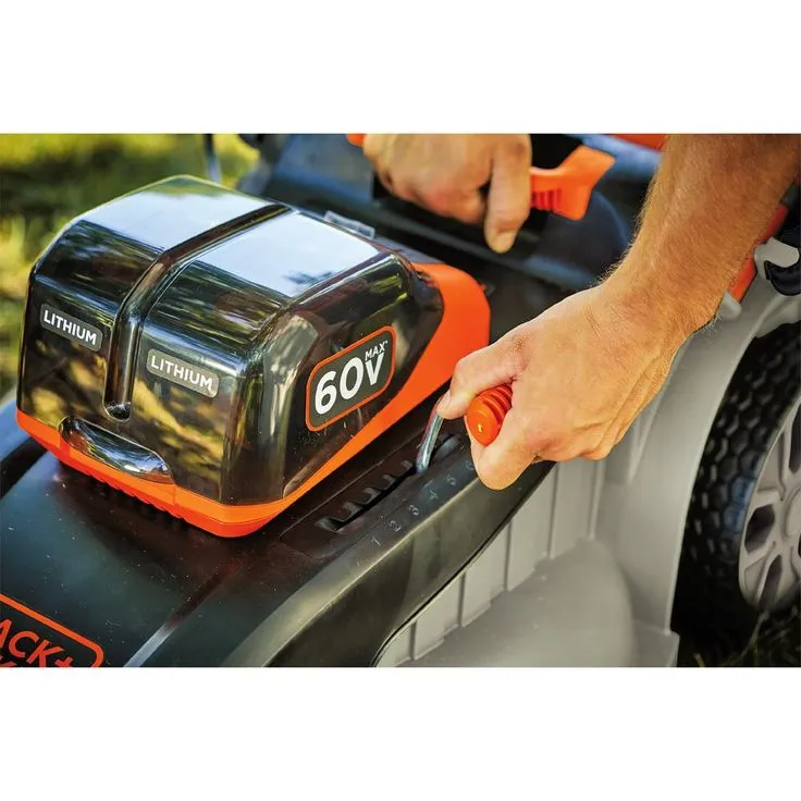 BLACK+DECKER 20 in. 60V Lithium Ion Cordless Walk Behind Push Mower with (2) 2.5Ah Batteries and Charger Included, photo 4 of 12