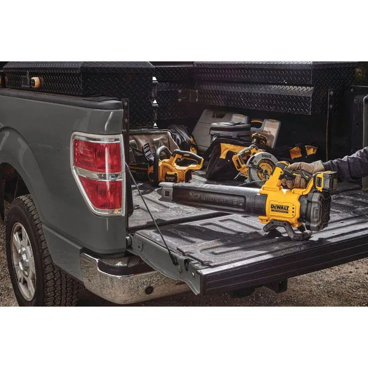 DEWALT 125 MPH 450 CFM 20V MAX Cordless Brushless Blower w/(1) 5.0Ah Battery & Charger w/ Bonus 12in 20V Chainsaw (Tool Only), photo 6 of 11