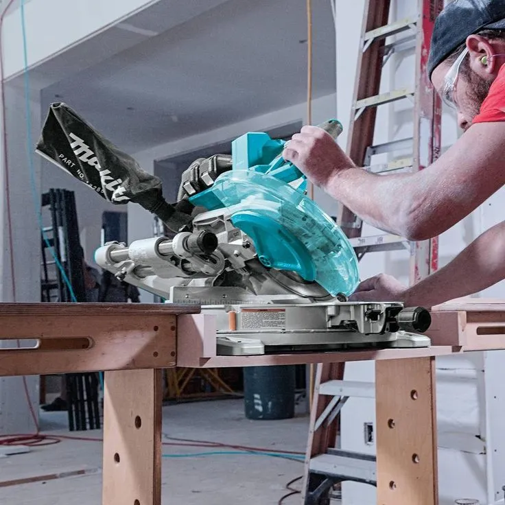 Makita 18-Volt X2 LXT Lithium-Ion Brushless Cordless 10 in. Dual-Bevel Sliding Compound Miter Saw 5.0 Ah with BONUS Router, photo 9 of 11