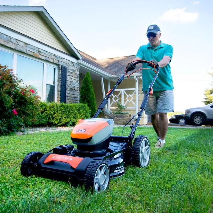 YARD FORCE 20 in. 60-Volt Cordless Brushless Lithium-ion 4.0Ah Walk Behind RWD Self-Propelled Mower, Battery, Fast Charger Included, photo 5 of 9