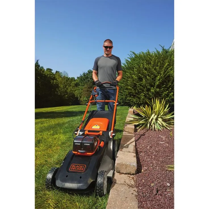 BLACK+DECKER 20 in. 60V Lithium Ion Cordless Walk Behind Push Mower with (2) 2.5Ah Batteries and Charger Included, photo 9 of 12
