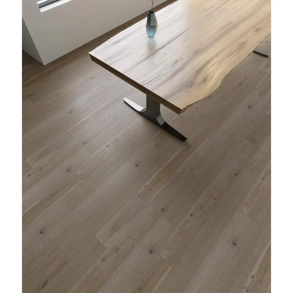 ACQUA FLOORS Dexter Oak 1/4 in. T x 5 in. W Click Lock Wire Brushed Engineered Hardwood Flooring (16.68 sq.ft./case), photo 7 of 7