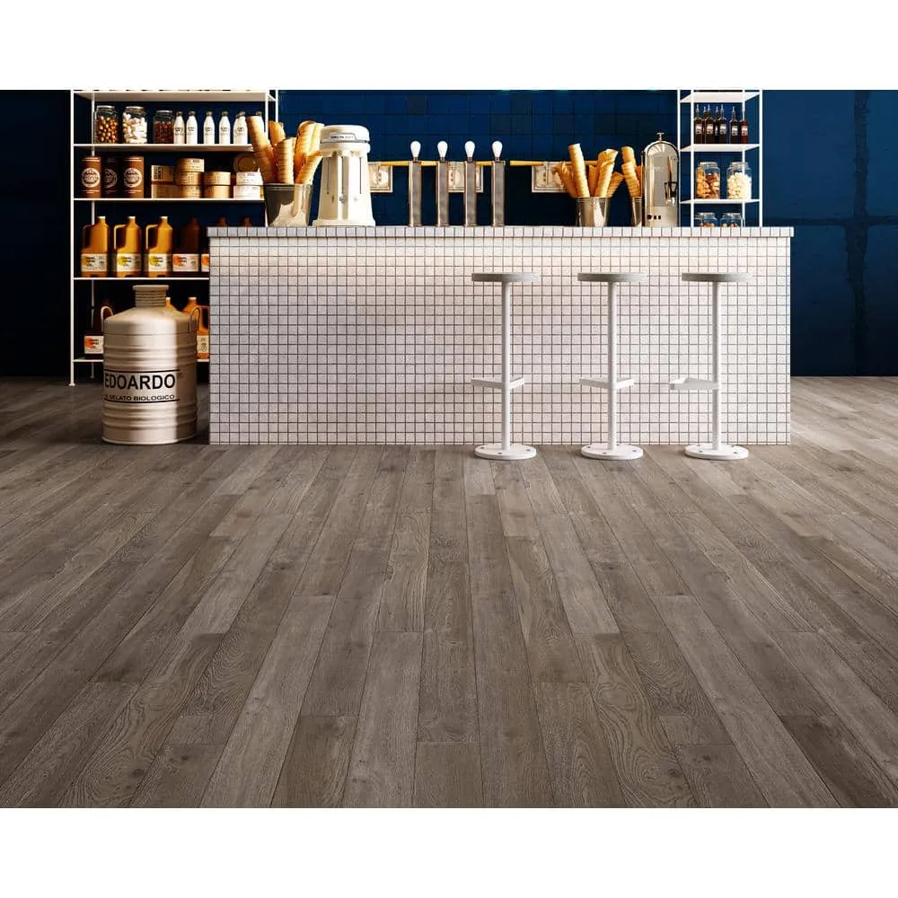 ACQUA FLOORS Dexter Oak 1/4 in. T x 5 in. W Click Lock Wire Brushed Engineered Hardwood Flooring (16.68 sq.ft./case), photo 2 of 7