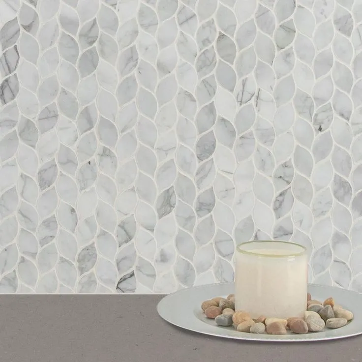 MSI Calacatta Blanco 12 in. x 13 in. x 10mm Polished Marble Mesh-Mounted Mosaic Tile (10.80 sq. ft./case), photo 3 of 10