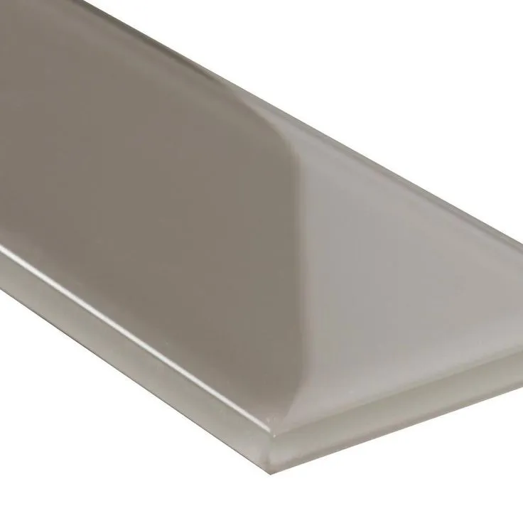 MSI Pebble 3 in. x 9 in. x 8mm Glossy Glass Gray Subway Tile (3.8 sq. ft. /case), photo 4 of 5