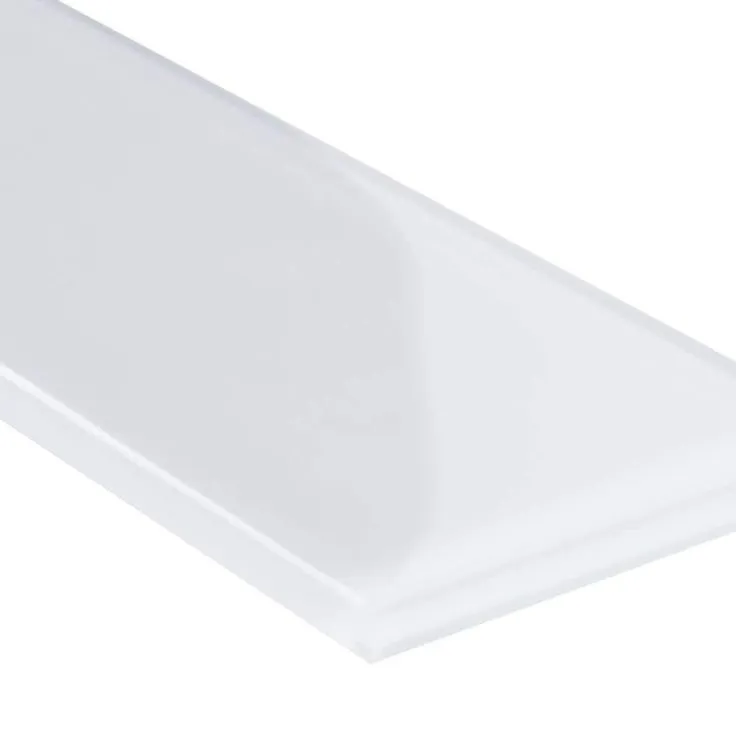 MSI Frosted Icicle 3 in. x 9 in. Glossy Glass Ice White Subway Tile (3.8 sq. ft. / case), photo 3 of 5