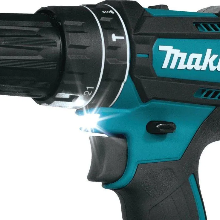 Makita 18-Volt Lithium-Ion 1/2 in. Compact Cordless Hammer Driver Drill Kit with two Batteries (2.0 Ah), Charger and Hard Case, photo 5 of 9