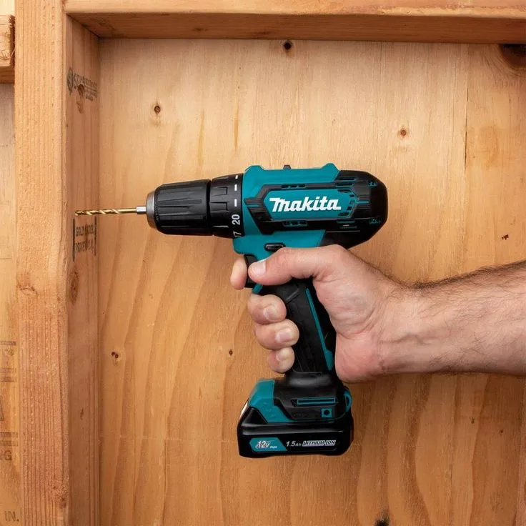 Makita 1.5 Ah 12-Volt MAX CXT Lithium-Ion Cordless Drill Driver and Impact Driver Combo Kit  (2-Piece), photo 2 of 17