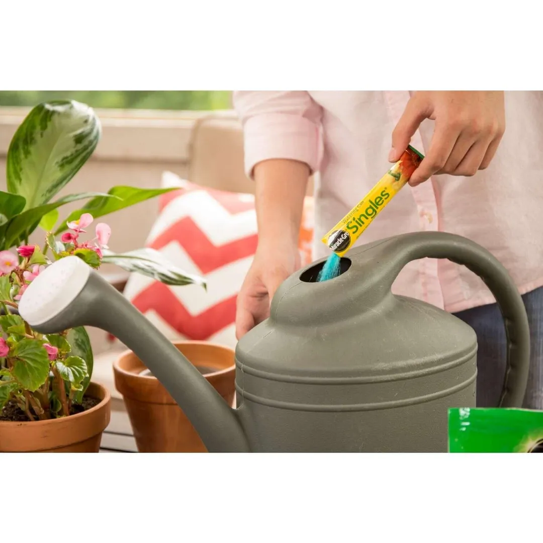 Miracle-Gro Powder All Purpose Plant Food 24 pk, photo 5 of 8