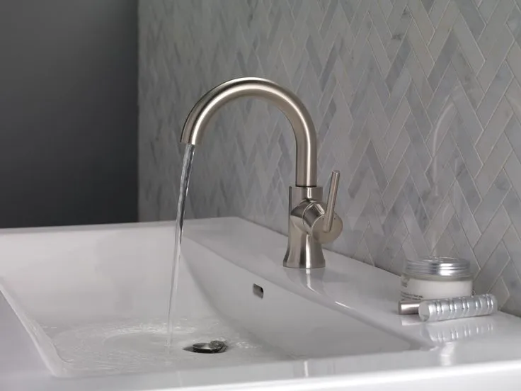 Delta Trinsic Stainless 1-Handle Single Hole WaterSense Bathroom Sink Faucet with Drain, photo 7 of 7