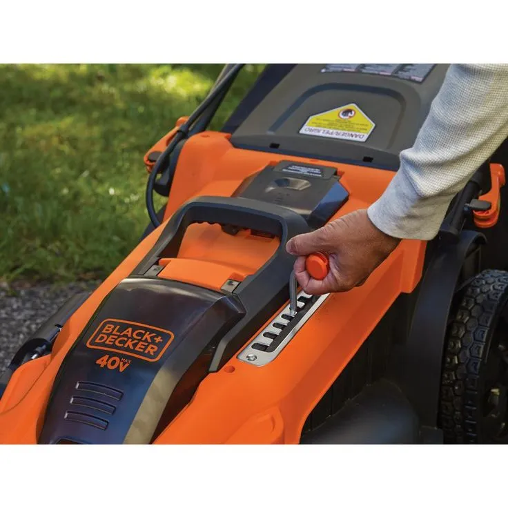 BLACK+DECKER 20 in. 40V MAX Lithium-Ion Cordless Walk Behind Push Lawn Mower with (2) 2.5Ah Batteries & (1) 2.0Ah Battery & Charger, photo 7 of 12