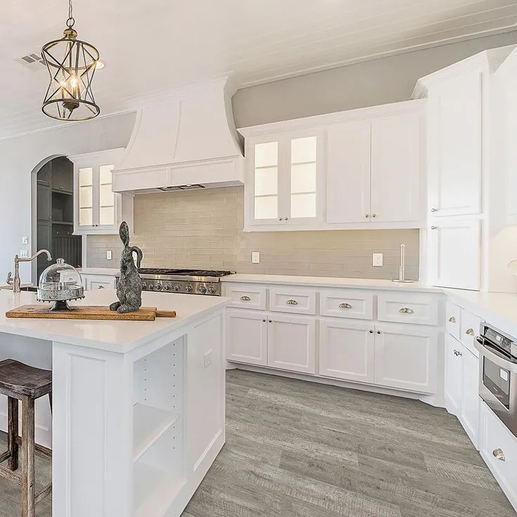 Mohawk 7-Piece 7.84-in x 47.8-in Stone Range Luxury Vinyl Plank Flooring, photo 4 of 4