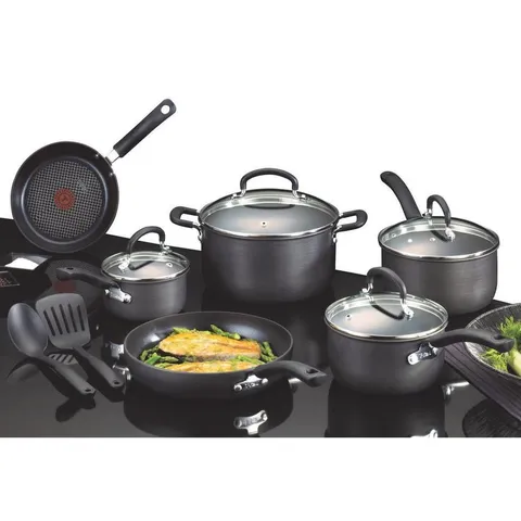 Ultimate 12-Piece Hard-Anodized Aluminum Nonstick Cookware Set in Black