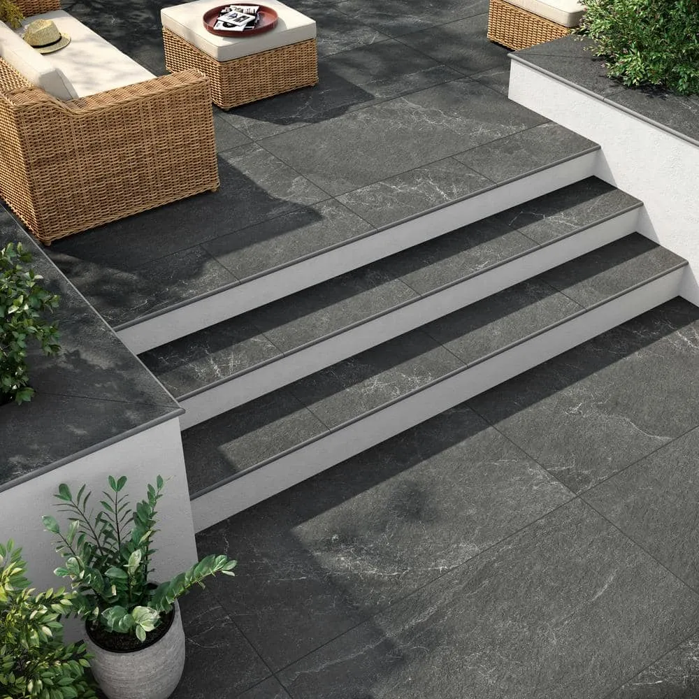 Ivy Hill Tile LithoTech 11.81 in. x 23.62 in. x 0.78 in. Graphite Gray Matte Porcelain Floor Pool Coping Tile (1.93 sq. ft./Each), photo 2 of 4