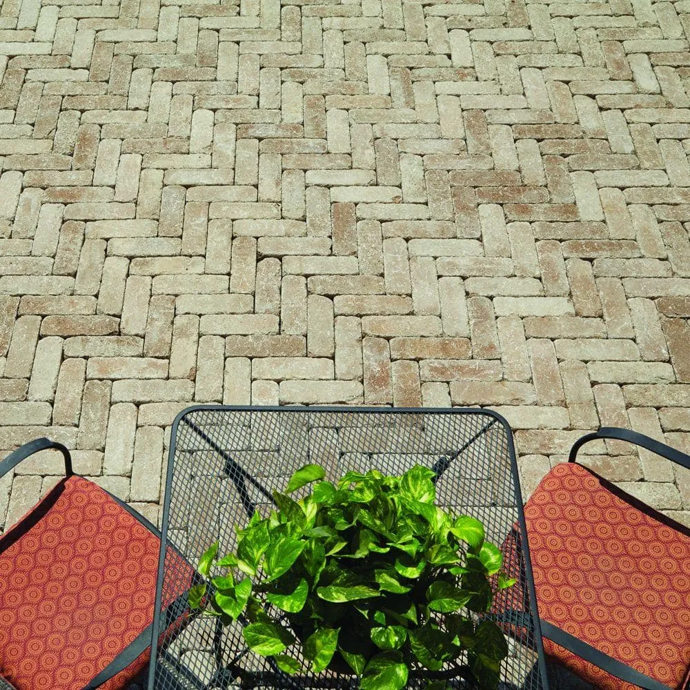 Pavestone RumbleStone Plank 10.5 in. x 3.5 in. x 3.5 in. Greystone Concrete Paver (192-Piece/ 49 sq. ft./Pallet), photo 2 of 5