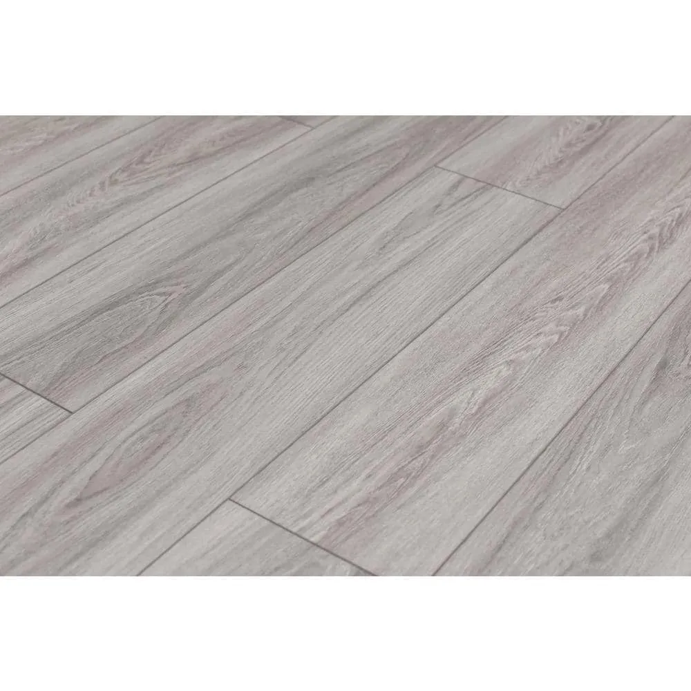 Domaine Gypsy Grey 0.5 in. T x 1.5 in. W x 94.5 in. L Vinyl Reducer Molding, photo 2 of 2