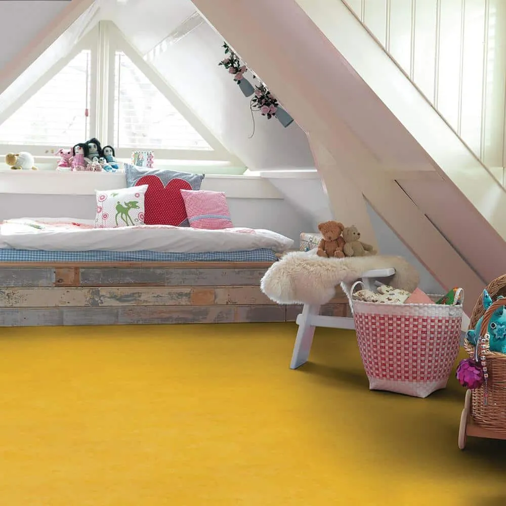 Marmoleum Cinch Loc Seal Lemon Zest 9.8 mm T x 11.81 in. W x 11.81 in. L Laminate Flooring (6.78 sq. ft./case), photo 6 of 6