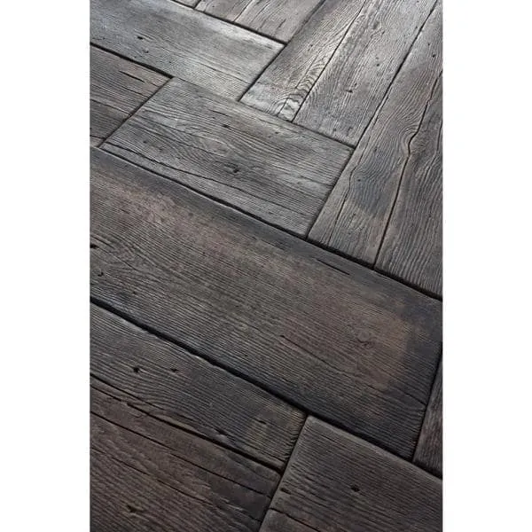 Silver Creek Stoneworks Barn Plank 35 in. x 9.75 in. x 2 in. Mahogany Concrete Paver (20-Piece/47.40 sq. ft./Pallet), photo 2 of 5