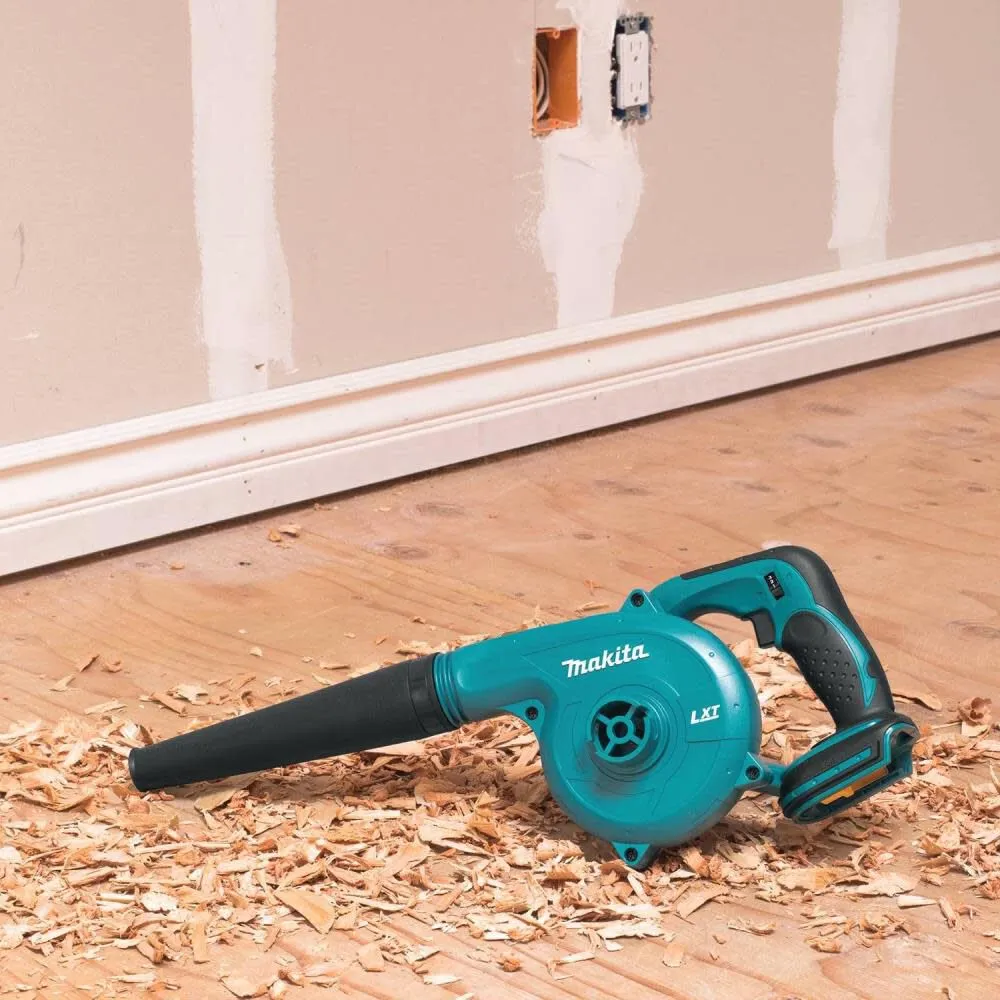 Makita 18V LXT Lithium‑Ion Cordless 8‑Piece Combo Kit (3.0Ah) – Drill, Impact Driver, Circular Saw, Recip Saw, Random Orbit Sander, Impact Wrench, Blower, LED Flashlight, photo 5 of 8