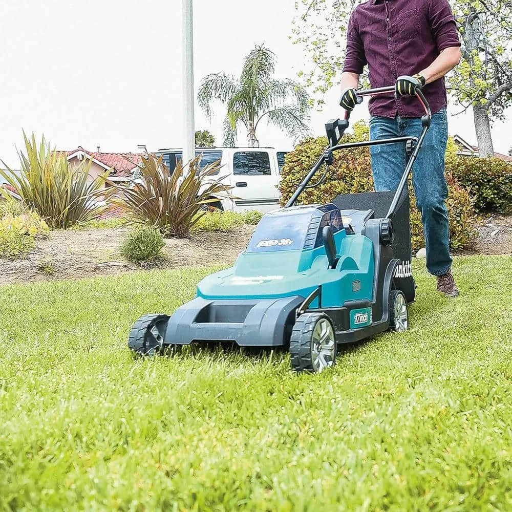 Makita 18V X2 (36V) LXT Cordless 17 in. Residential Lawn Mower Kit (5.0Ah) with bonus 18V LXT 20 L.E.D. Work Light, Light Only, photo 5 of 11