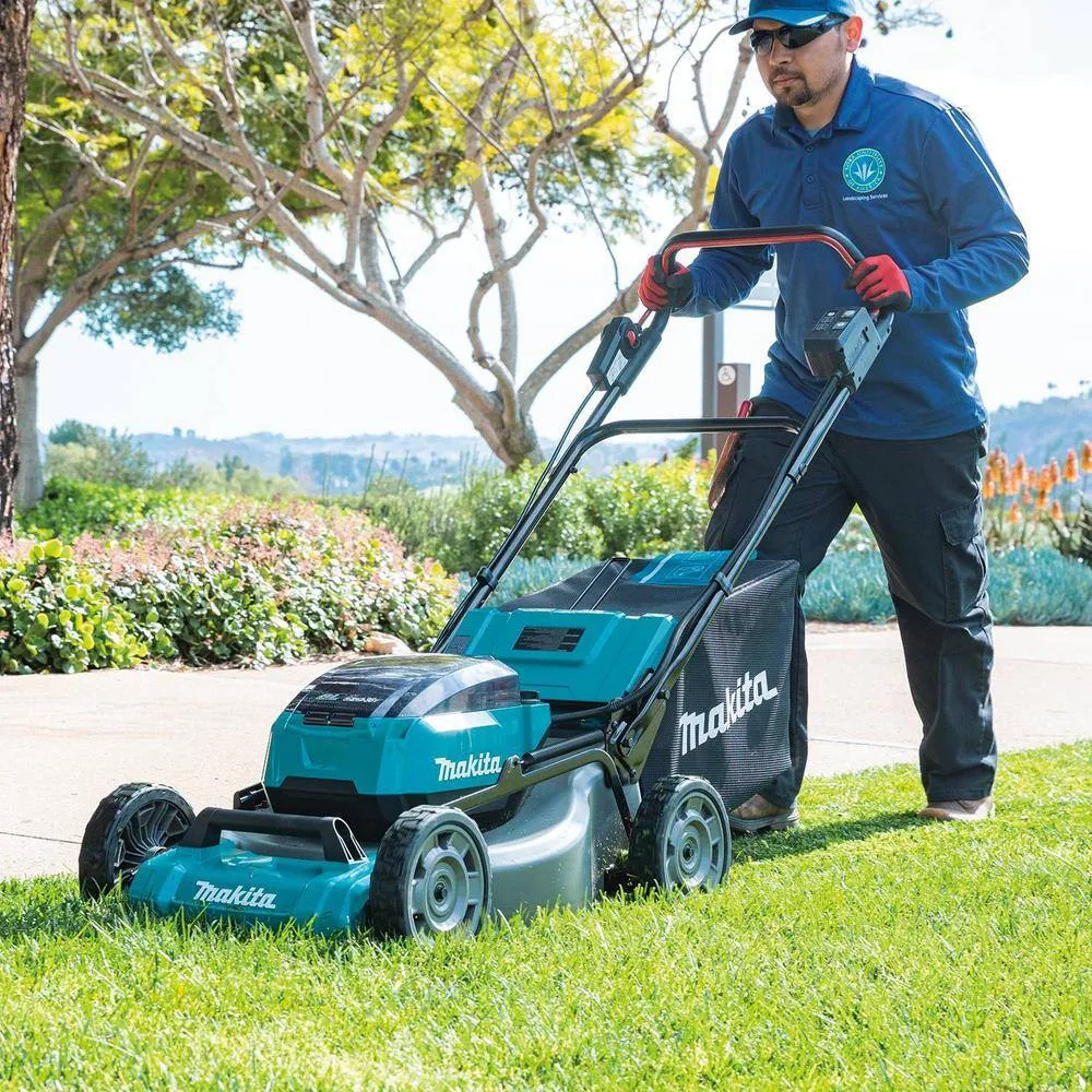 Makita 21 in. 18V X2 (36V) LXT Walk Behind Push Lawn Mower Kit with 4 Batteries (5.0 Ah) with 18V X2 (36V) LXT Blower, photo 14 of 14