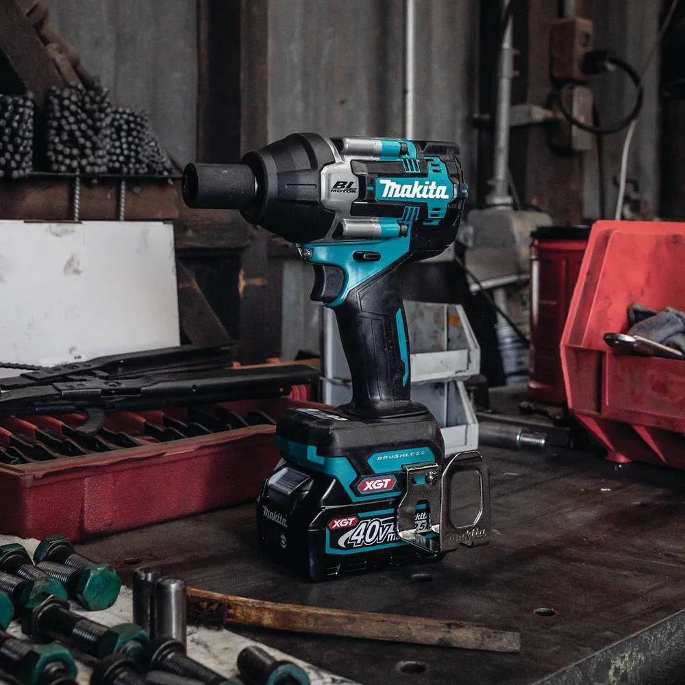 Makita 40V max XGT Brushless Cordless 4-Speed Mid-Torque 1/2 in. Impact Wrench KIt w/Friction Ring Anvil, 2.5Ah, photo 12 of 14