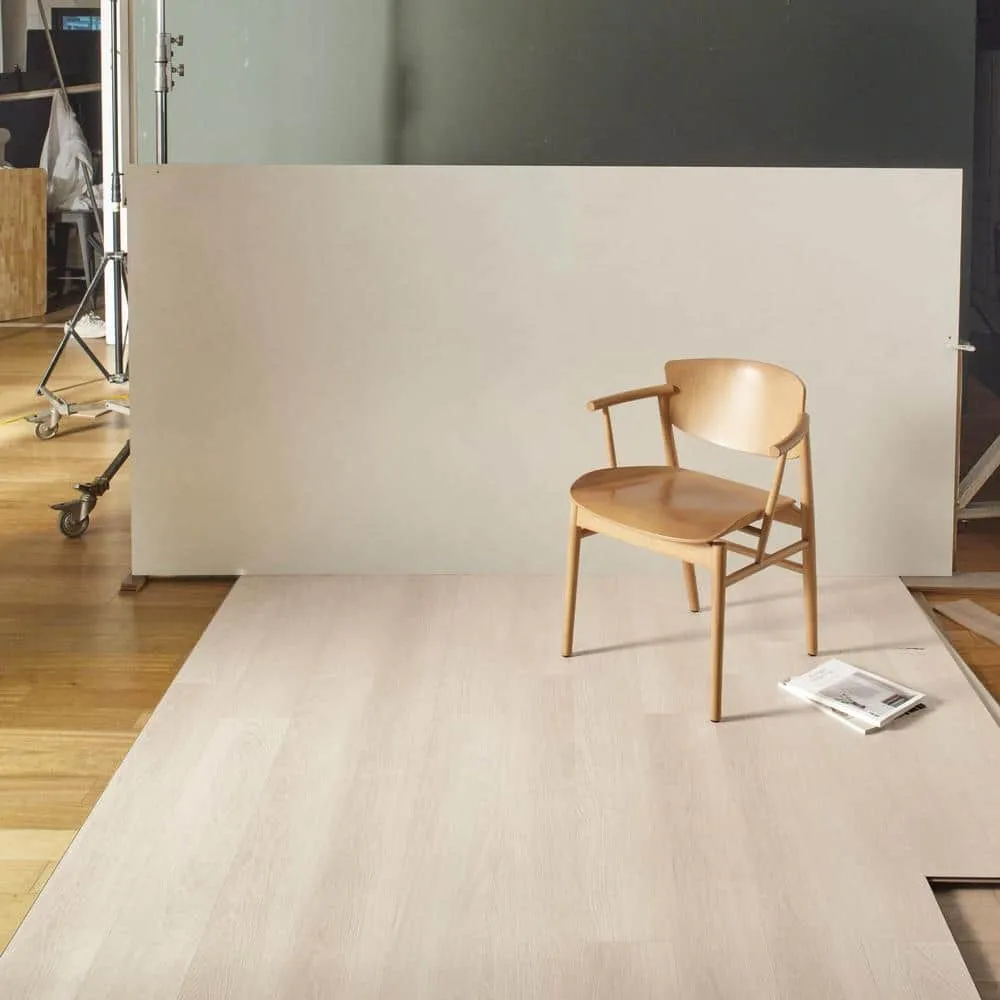 Dekorman Proteco+ Platinum White Oak EIR 12mm T x 6.41" W Uniclic HDF AC4 Waterproof Laminate Wood Flooring (848 sq. ft./pallet), photo 2 of 5