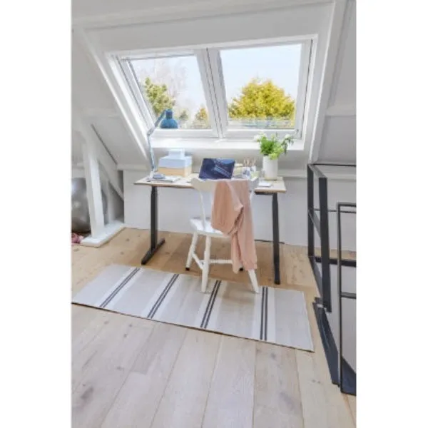 VELUX Egress Top Hinged Roof Window, photo 3 of 5