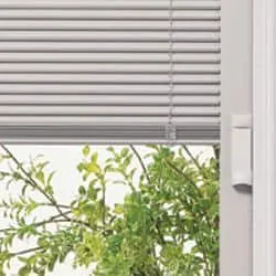 Masonite 72 in. x 80 in. Ultra White Steel Prehung Left-Hand Inswing Mini Blind Patio Door with Brickmold, photo 2 of 3