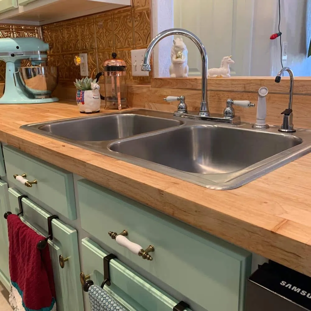 HARDWOOD REFLECTIONS 6 ft. L x 39 in. D Unfinished Hevea Solid Wood Butcher Block Island Countertop With Square Edge, photo 4 of 15