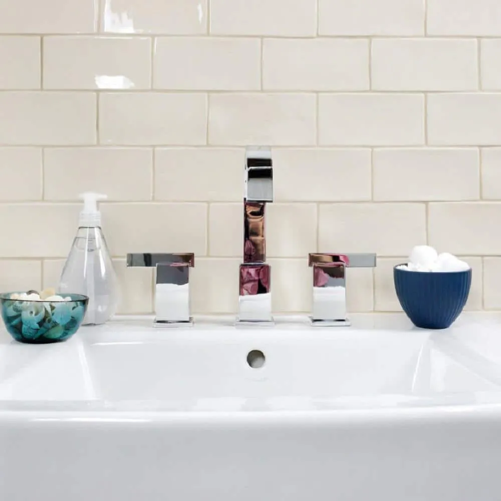 Ivy Hill Tile Catalina Vanilla 3 in. x 6 in. x 8 mm Polished Ceramic Subway Wall Tile (5.38 sq. ft./case), photo 2 of 8